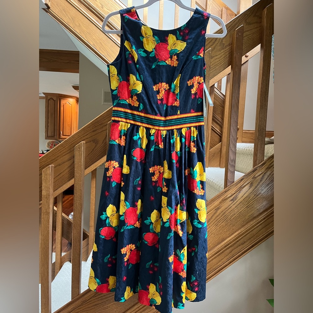 New York & company midi navy dress floral print size 4